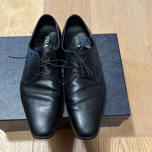 Men’s Prada Spazzolato Saffiano Leather Derby Loafers - Picture 5 of 7